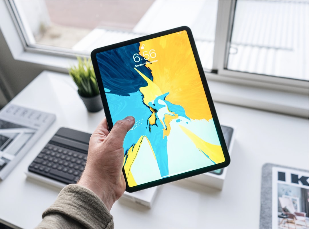 Unleashing Creativity: How Tech Gadgets are Revolutionizing DIY Projects